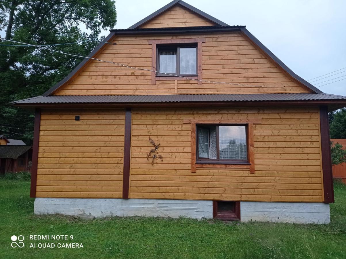 Садиба Брусний Mykulychyn Luaran gambar