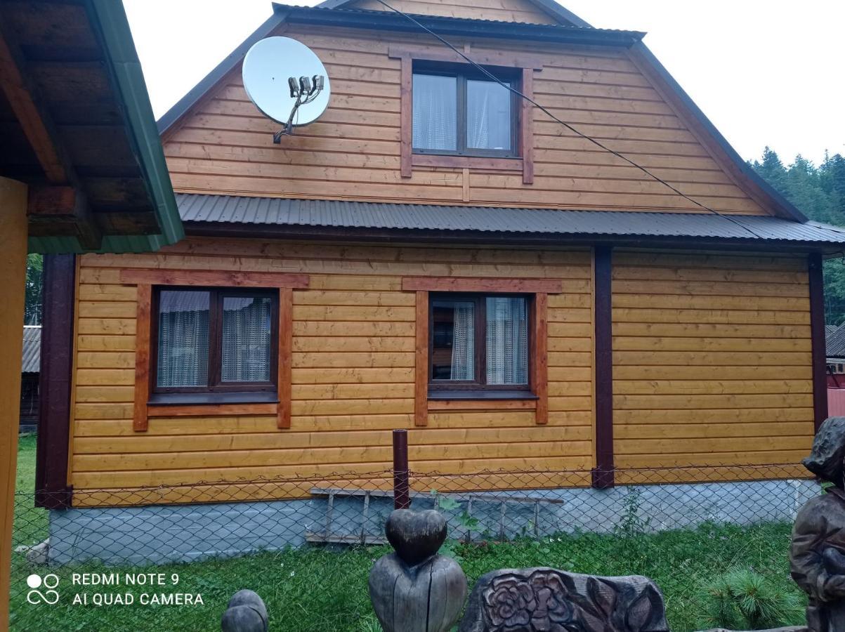 Садиба Брусний Mykulychyn Luaran gambar